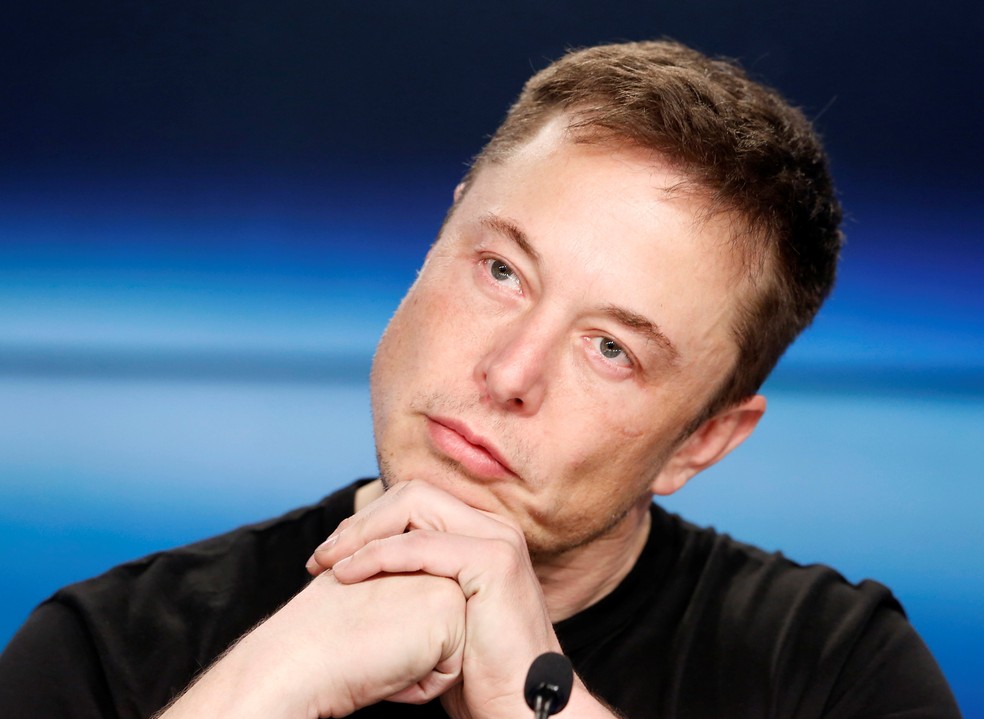 Elon Musk em conferência de imprensa em fevereiro de 2018 — Foto: Joe Skipper/Reuters