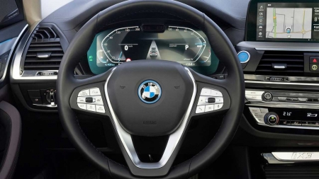 Já dirigimos: SUV elétrico BMW iX3 anda bem e tem jeito de ‘carro normal’