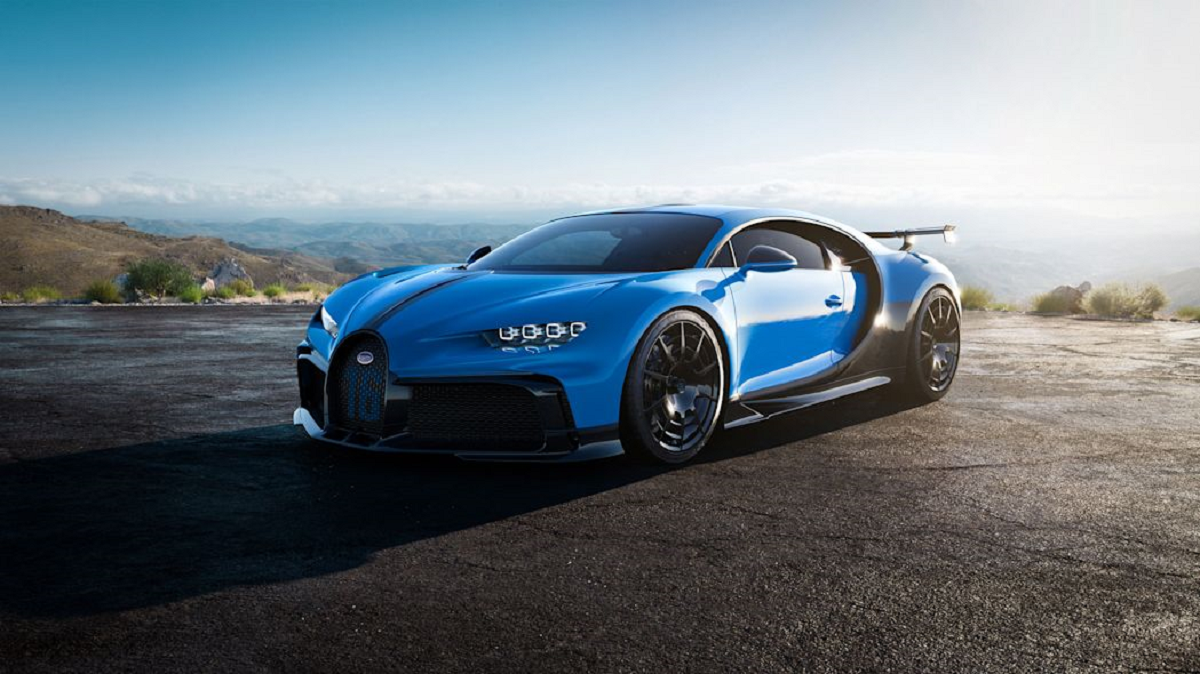 carros esportivos bugatti chrion pur sport azul de frente parado