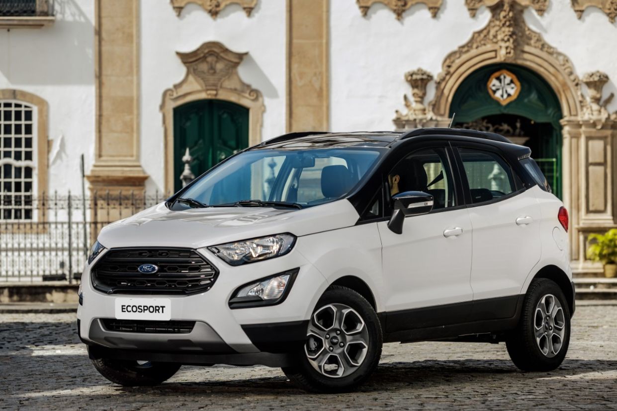 lateral ford ecosport freestyle