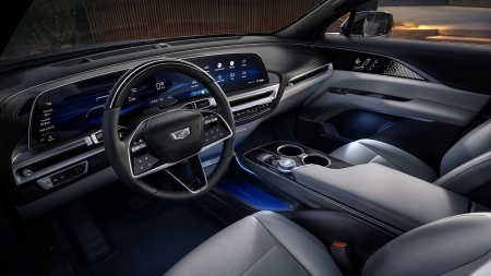 Cadillac Lyriq: elétrico de luxo é revelado na versão de produção