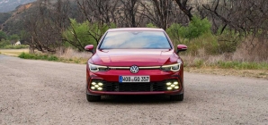 Já dirigimos: VW Golf GTI mantém alma da família com tecnologia